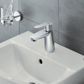 Tvättställsblandare Grohe BauEdge M-Size med bottenventil