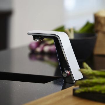 Tvättställsblandare Oras ALESSI Sense 8710F